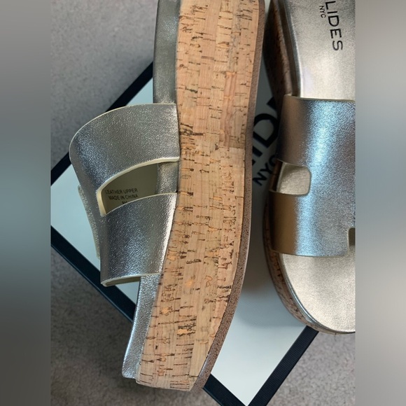 NIB J/Slides NYC Queenie Gold Leather Upper Cork Sole Sandal Women Size 8m - Picture 4 of 13